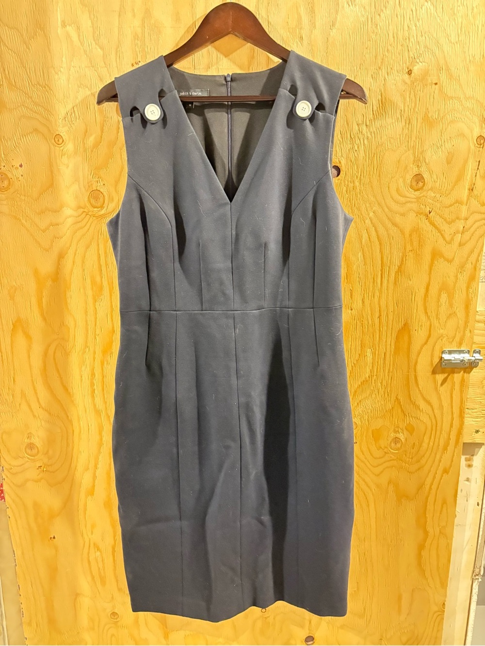 JUDITH & CHARLES Sleeveless V-Neck Sheath Midi Dress in Black